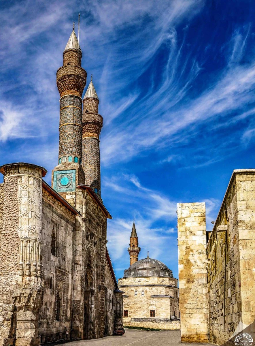 HIZLI TREN İLE SİVAS DİVRİĞİ KANGAL TURU 1 GECE 2 GÜN