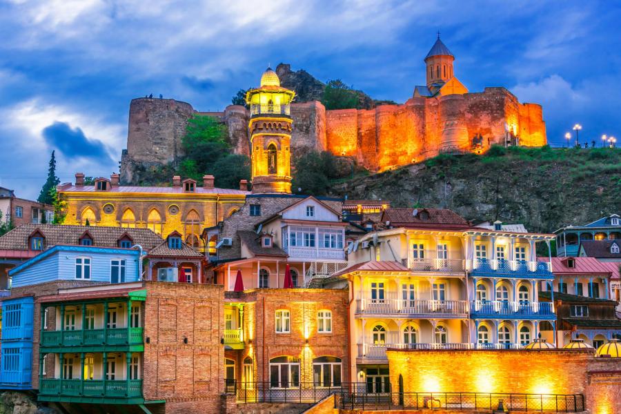 Uçaklı Karadeniz Tiflis&Batum Turu (Trabzon başlar,Trabzon biter)