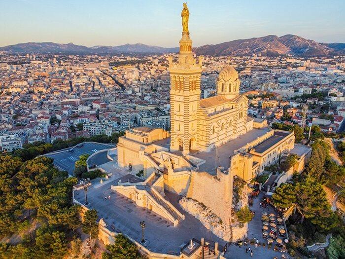 İtalya & Fransa & İspanya Turu Türk Hava Yolları Tarifeli Seferleri İle (MXP-BCN)