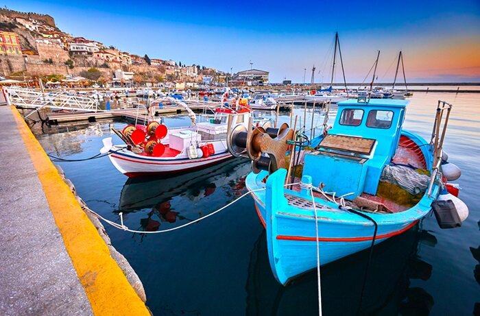  3 Gece Konaklamalı Büyük Yunanistan Turu İzmir & Manisa & Balıkesir & Çanakkale Hareketli