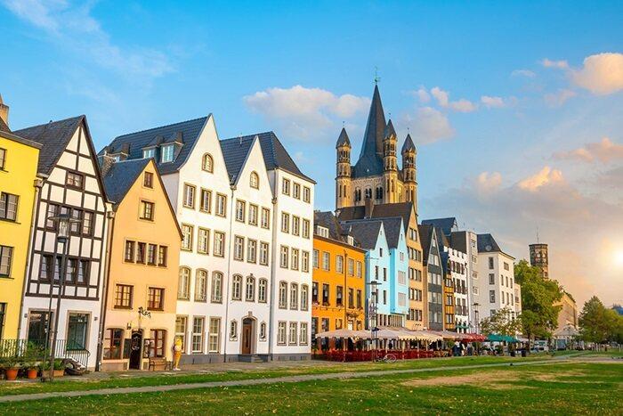 Dolu Dolu Alsace & Colmar & Strazburg Rotası Turu (BSL - CGN)