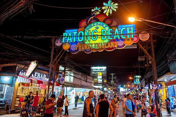 Emirates Hava Yolları ile Bangkok & Phuket Turu