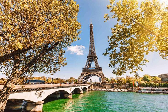 Paris & Disneyland Turu