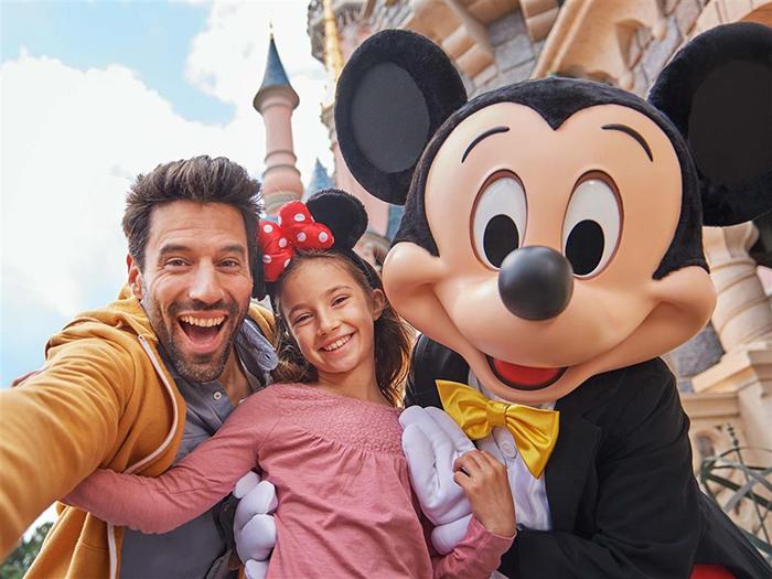 Pegasus Hava Yolları İle Paris & Disneyland Turu