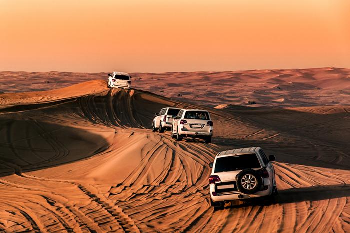 Çölün Ortasındaki Vaha Dubai Turu Abu Dhabi Ve Dubai Şehir Turları Dahil