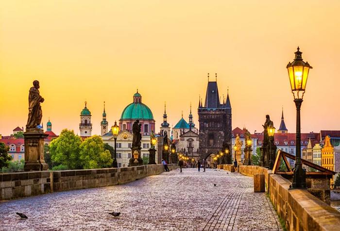 İzmirden Direkt Sefer İle Berlin & Prag Yılbaşı  Ve Noel Pazarları Turu Rotası