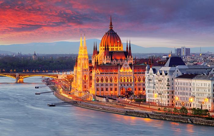 Ajet Hava Yolları ile Görkemli Orta Avrupa Budapeşte & Viyana & Prag 7 Gece 