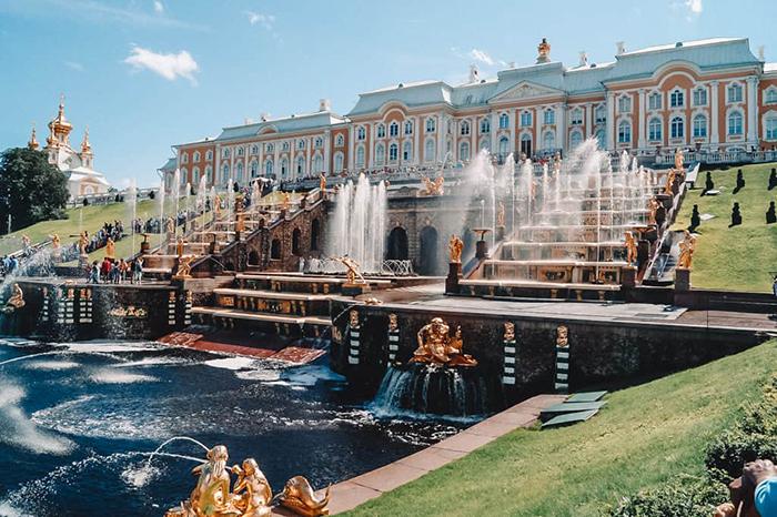 Moskova & St.Petersburg Turu  (5 Gece 6 Gün) Thy