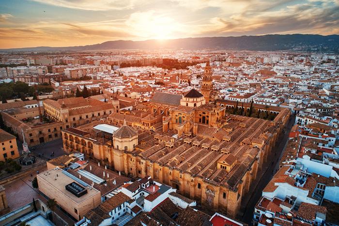 Malaga & Sevilla & Cordoba & Granada Turu