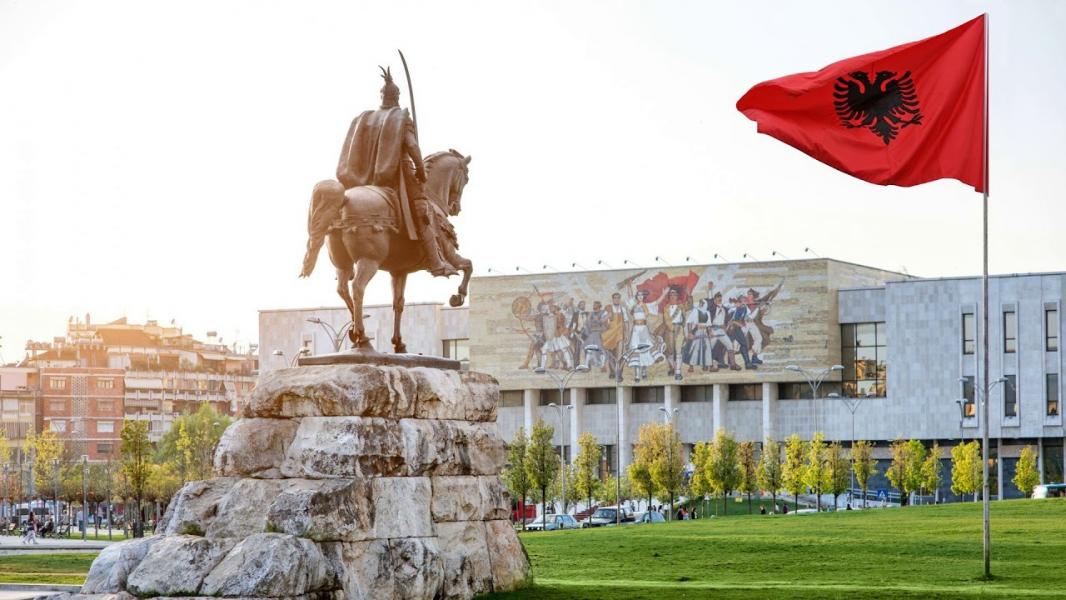 Yılbaşı  Balkan Üçlüsü Turu  Vizesiz Air Albania İle