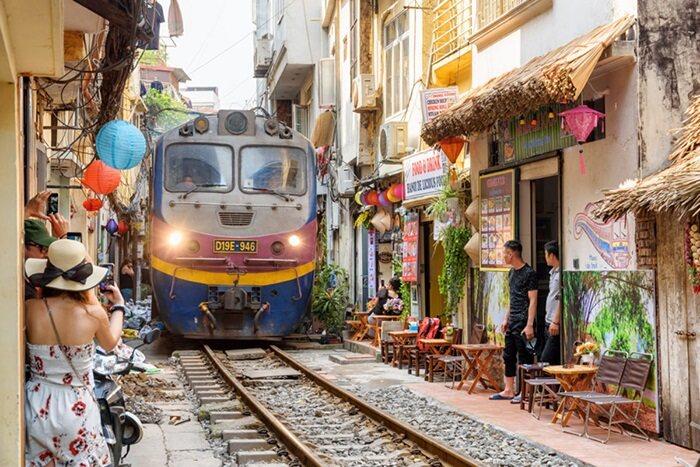 Görkemli Tropik Asya İkilisi: Vietnam & Kamboçya İlkbahar Dönemi