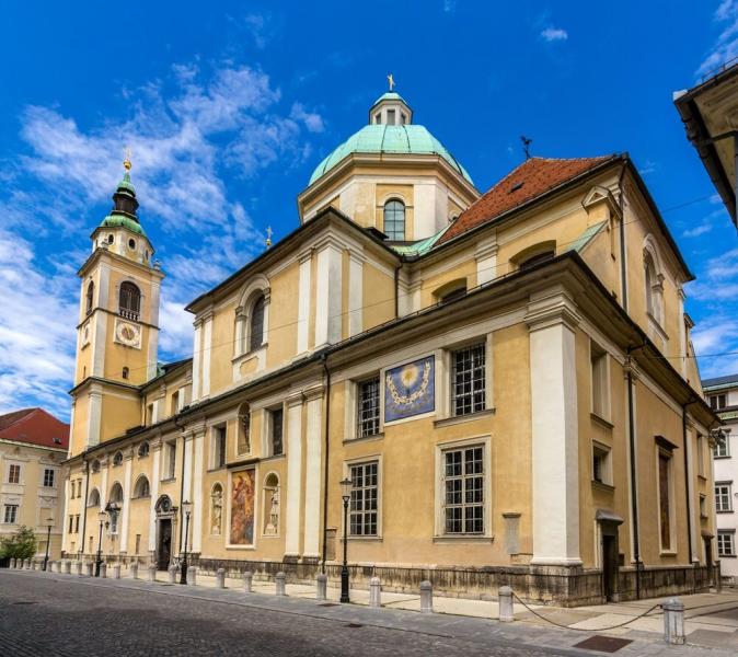  Türk Havayolları ile Avrupa’nın En Güzel Noel Pazarları Ljubljana - Zagreb Panorama Seferleri ile