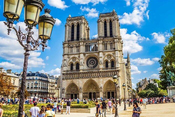 Dolu Dolu Büyük Avrupa Turu Paris’ten Roma’ya Avrupa Rotası 