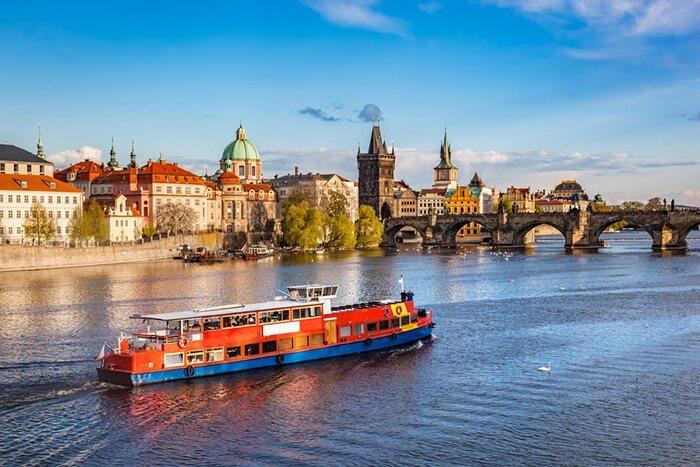  2026 Dönemi Prag Panorama Turu Türk Havayolları Tarifeli Seferi İle