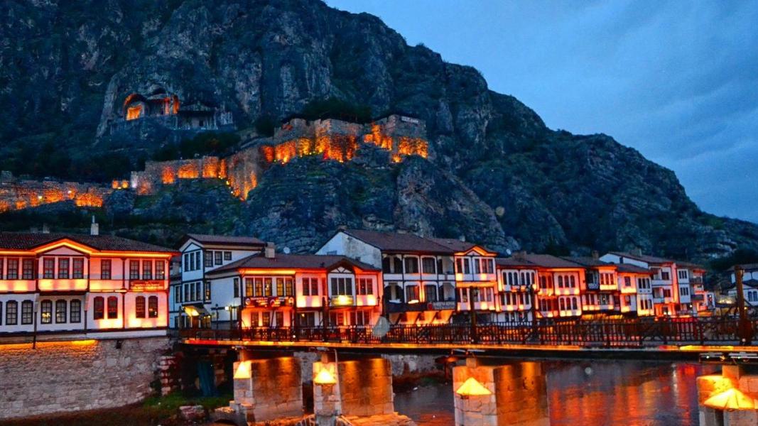 Galatya Turu  Amasya Tokat Zile Çorum 1 Gece Otel Konaklamalı