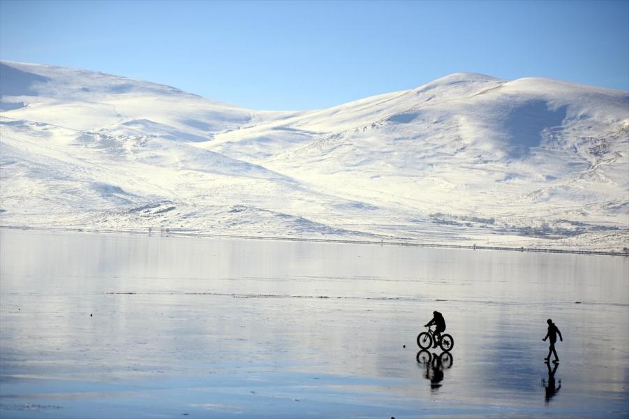 Uçaklı Van Kars Erzurum Turu 3 Gece Konaklamalı