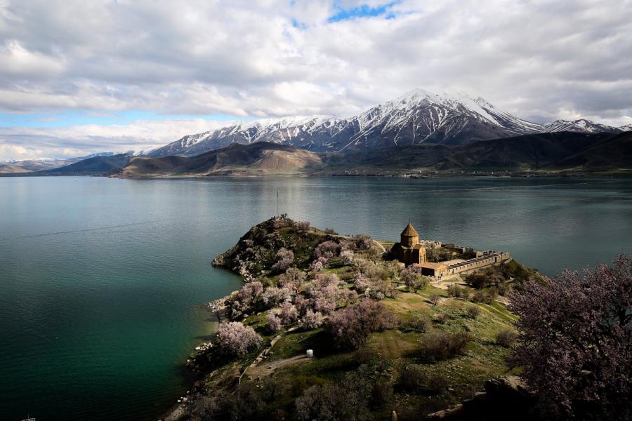 Uçaklı Van Kars Erzurum Turu 3 Gece Konaklamalı
