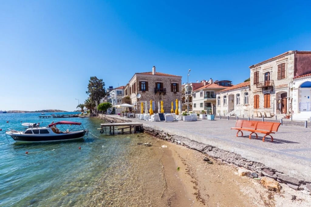 Gökçeada Bozcaada Assos Ayvalık Şeytansofrası Turu / 2 Gece Otel Konaklamalı