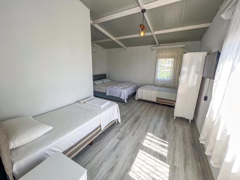 Neşe Pansiyon - Bodrum, Mazı