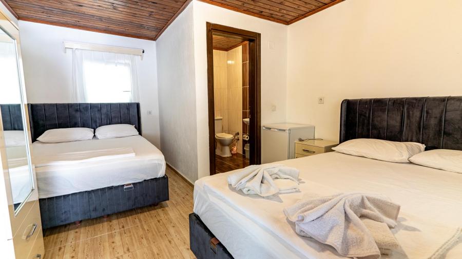 Yalı Turkuaz Pansiyon