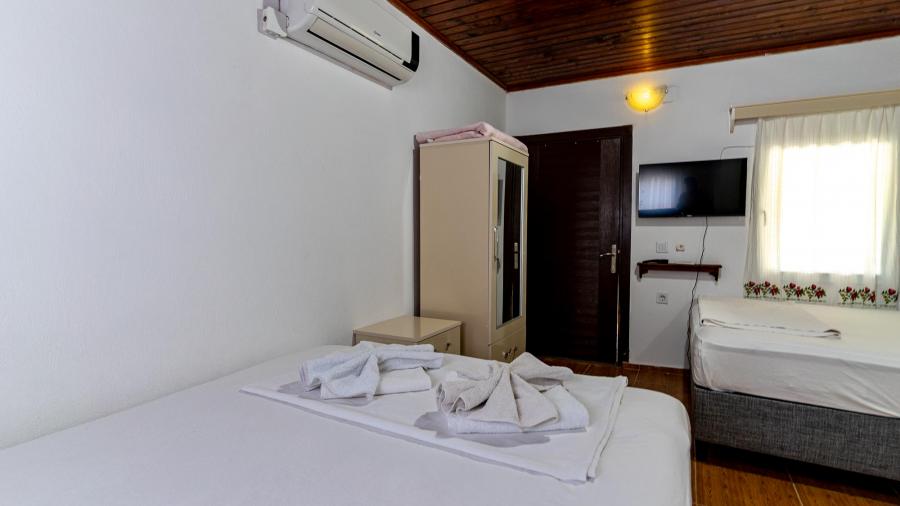 Yalı Turkuaz Pansiyon